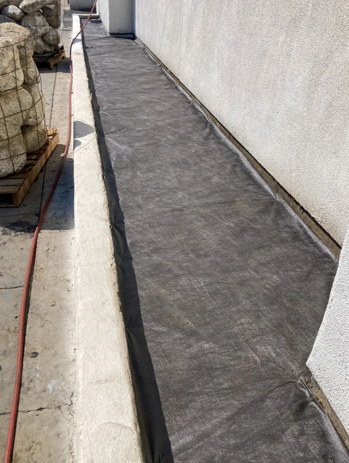 Commercial building exterior before curb appeal upgrade